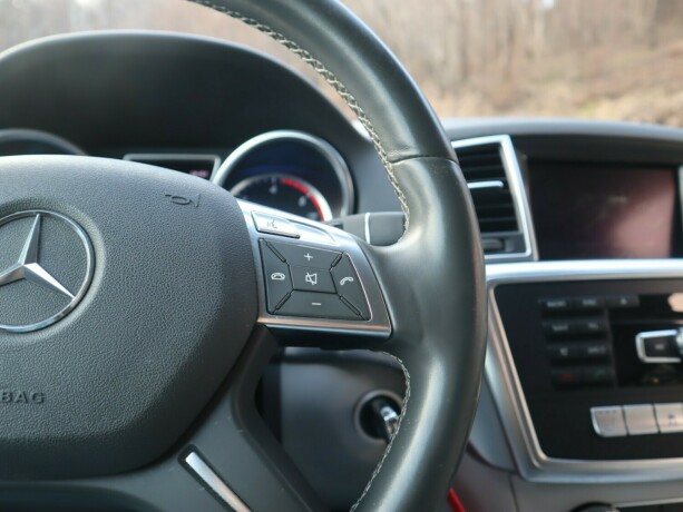 mercedes-benz-m-klasse-diesel-2013-big-15