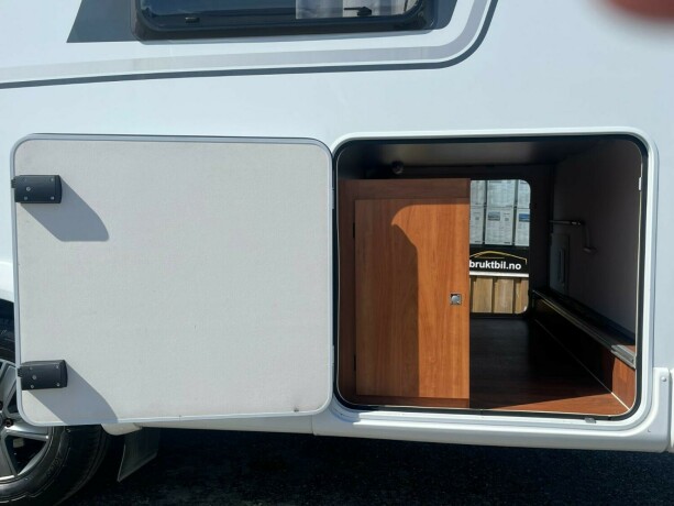dethleffs-trend-t7057-queensbed-senkeseng-truma-6eh-gulvvarme-stort-kj248leskap-diesel-2016-big-10