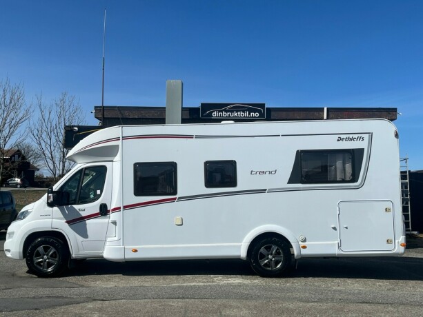 dethleffs-trend-t7057-queensbed-senkeseng-truma-6eh-gulvvarme-stort-kj248leskap-diesel-2016-big-7