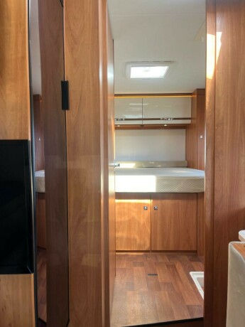 dethleffs-trend-t7057-queensbed-senkeseng-truma-6eh-gulvvarme-stort-kj248leskap-diesel-2016-big-52