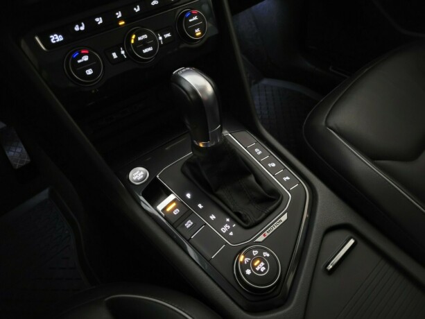 volkswagen-tiguan-diesel-2018-big-23