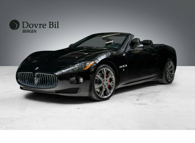 maserati-granturismo-bensin-2012-big-0