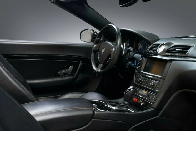 maserati-granturismo-bensin-2012-big-20