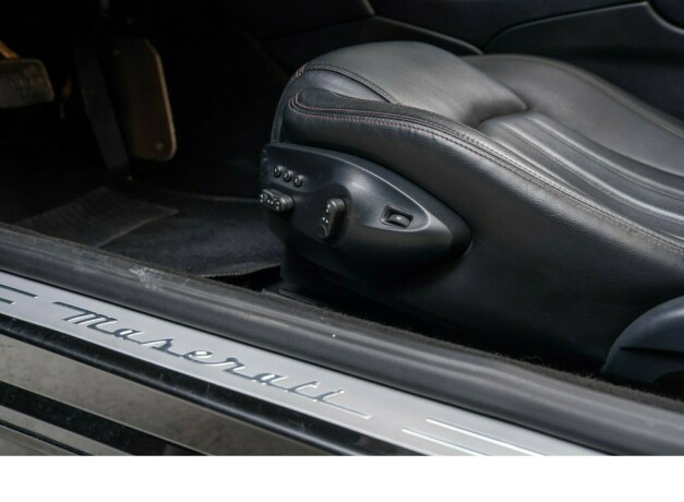 maserati-granturismo-bensin-2012-big-22