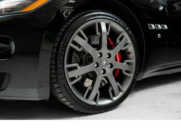 maserati-granturismo-bensin-2012-big-9