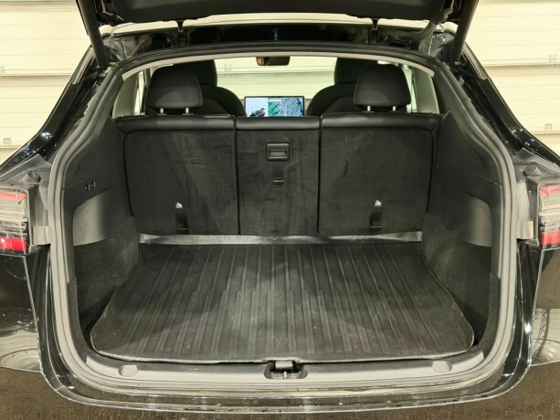 tesla-model-y-elektrisitet-2022-big-11