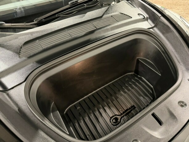 tesla-model-y-elektrisitet-2022-big-17