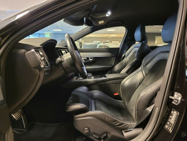 volvo-v90-elektrisitetbensin-2018-big-23