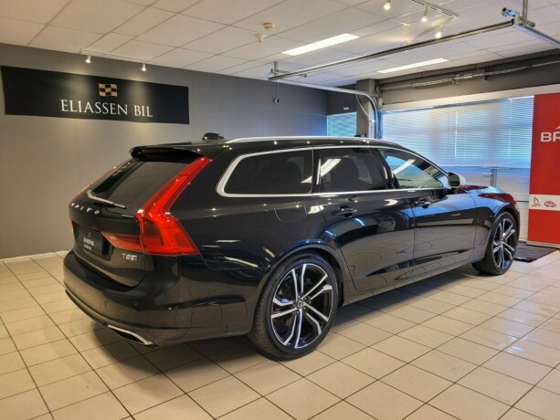 volvo-v90-elektrisitetbensin-2018-big-4