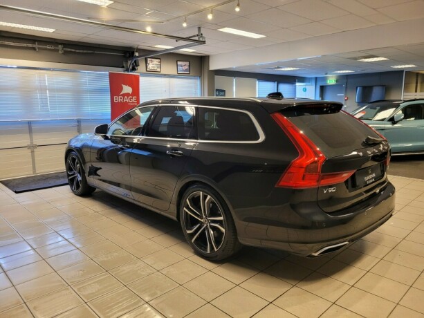 volvo-v90-elektrisitetbensin-2018-big-6