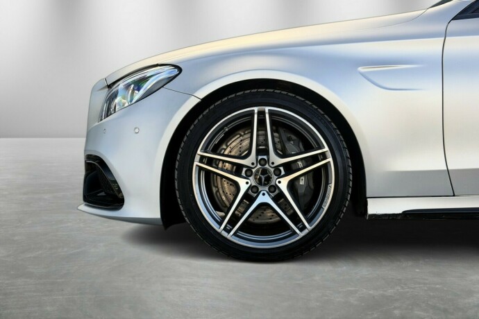 mercedes-benz-bensin-2016-big-8