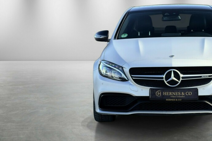 mercedes-benz-bensin-2016-big-2