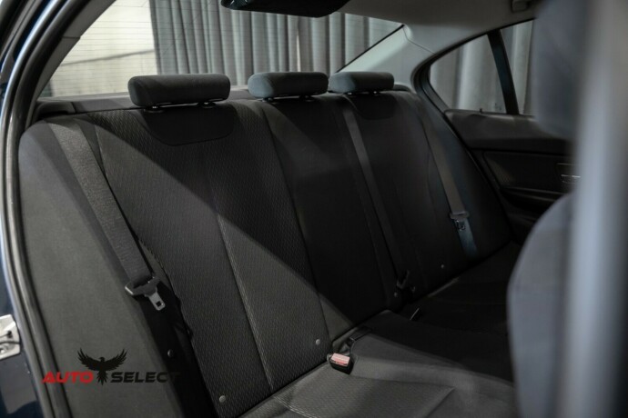 bmw-3-serie-diesel-2012-big-14