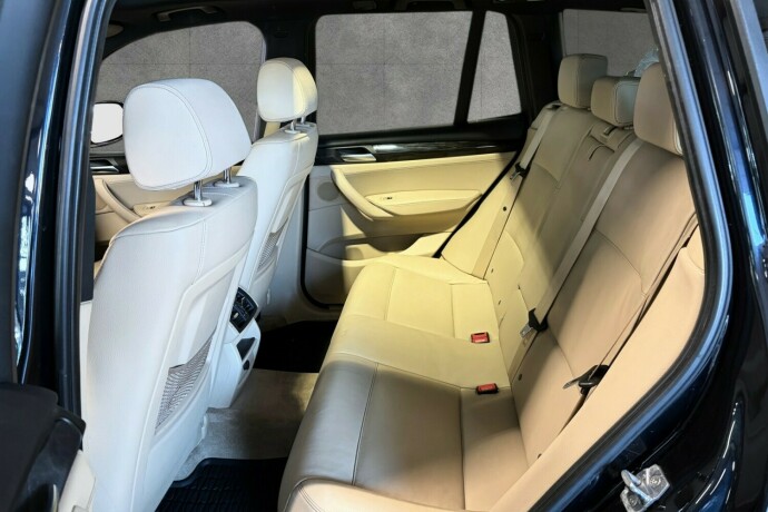 bmw-x3-diesel-2012-big-10