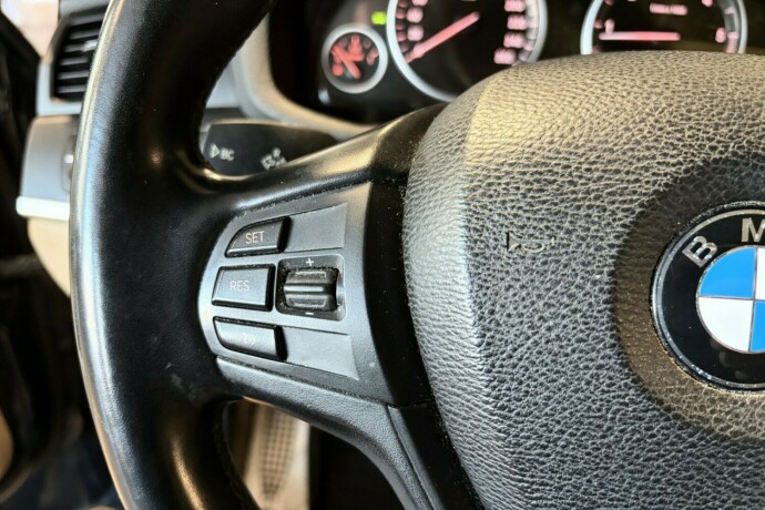 bmw-x3-diesel-2012-big-28