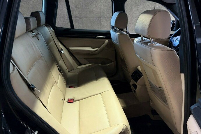 bmw-x3-diesel-2012-big-16