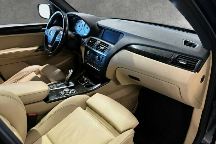 bmw-x3-diesel-2012-big-13