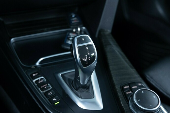 bmw-4-serie-bensin-2016-big-31