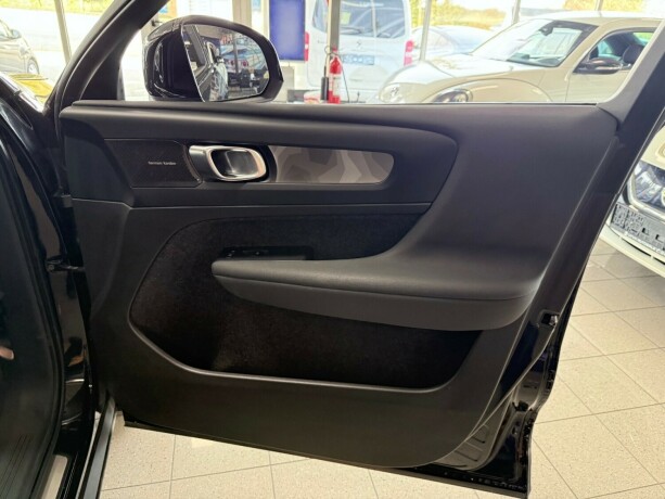 volvo-c40-elektrisitet-2023-big-30