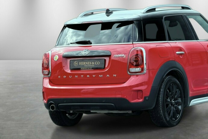 mini-countryman-elektrisitetbensin-2019-big-5
