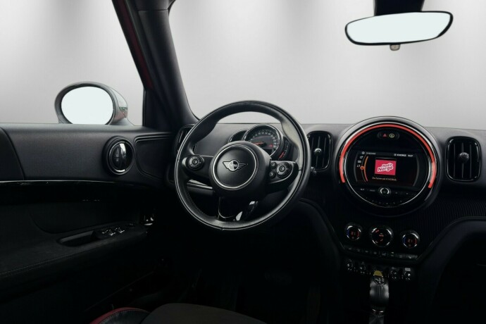 mini-countryman-elektrisitetbensin-2019-big-12