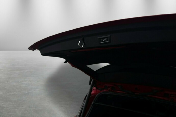 mini-countryman-elektrisitetbensin-2019-big-11