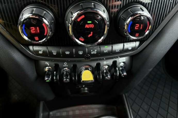 mini-countryman-elektrisitetbensin-2019-big-22