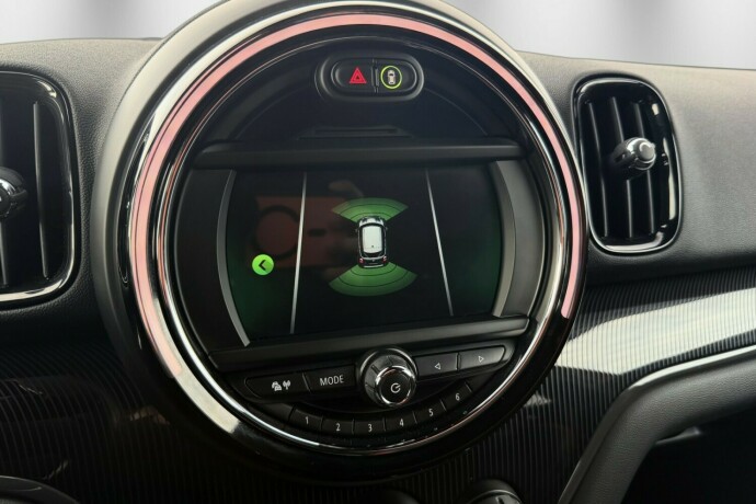 mini-countryman-elektrisitetbensin-2019-big-24