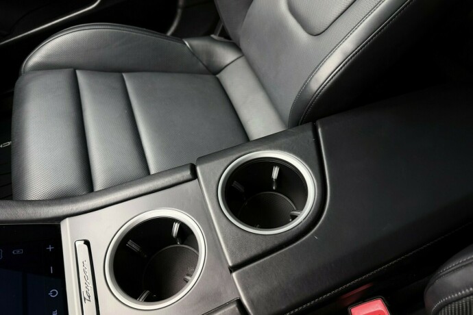 porsche-taycan-elektrisitet-2023-big-20