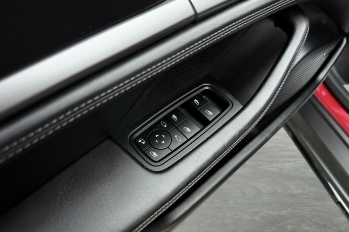 porsche-taycan-elektrisitet-2023-big-14