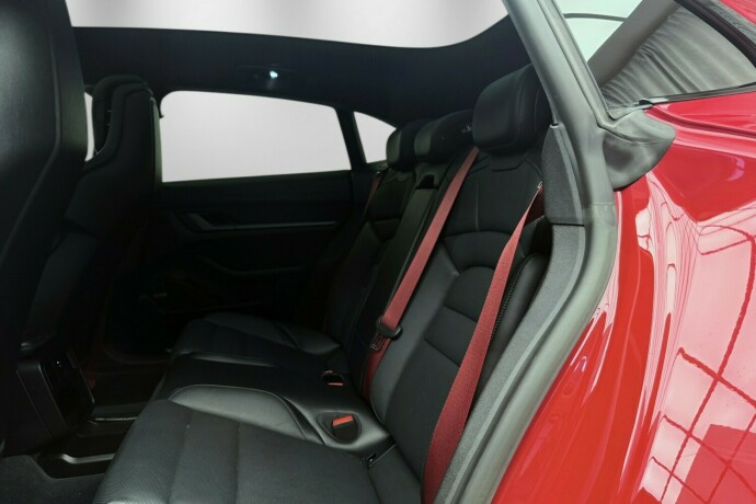 porsche-taycan-elektrisitet-2023-big-39