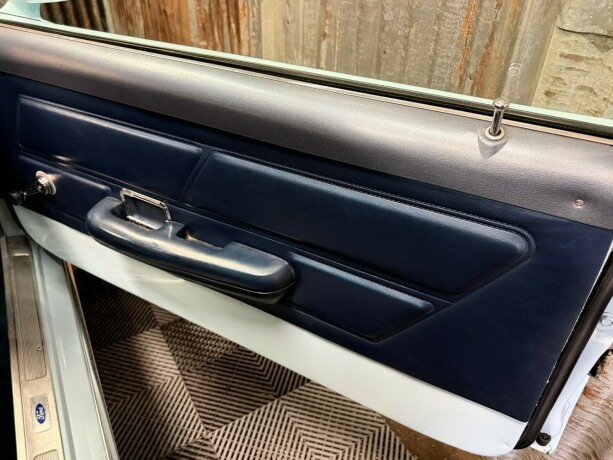 ford-mustang-bensin-1970-big-32