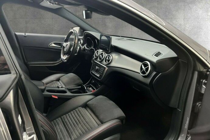 mercedes-benz-cla-bensin-2018-big-18