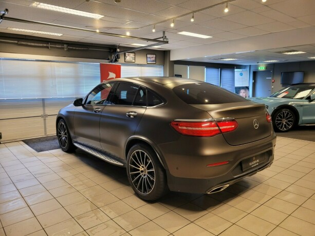 mercedes-benz-glc-plug-in-petrol-2018-big-7