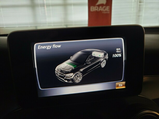 mercedes-benz-glc-plug-in-petrol-2018-big-57