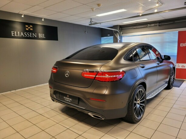 mercedes-benz-glc-plug-in-petrol-2018-big-5