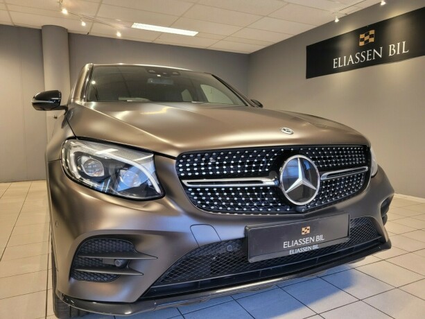 mercedes-benz-glc-plug-in-petrol-2018-big-9