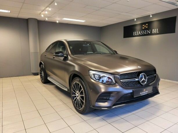 mercedes-benz-glc-plug-in-petrol-2018-big-10