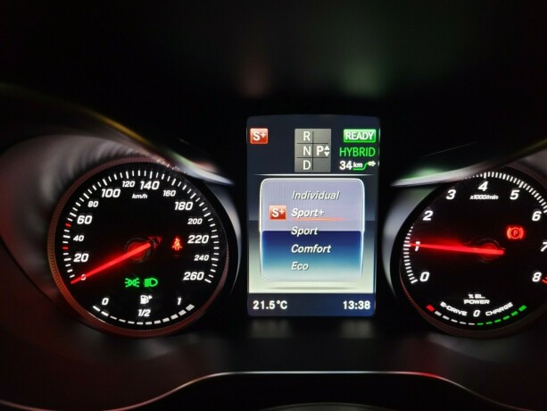 mercedes-benz-glc-plug-in-petrol-2018-big-35