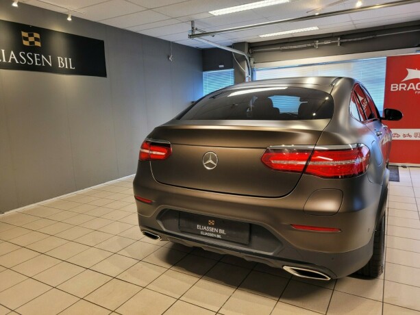 mercedes-benz-glc-plug-in-petrol-2018-big-6