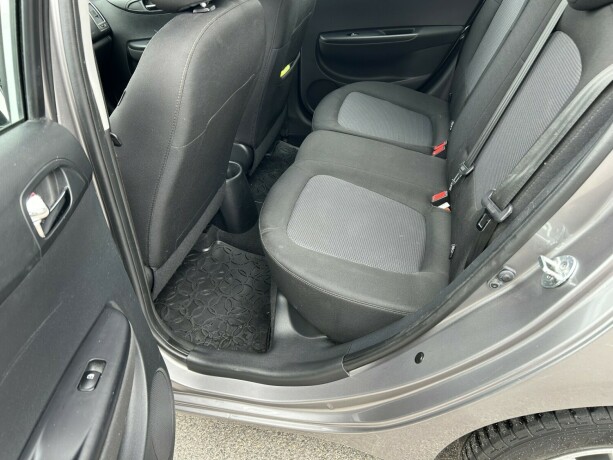 hyundai-i20-bensin-2013-big-11