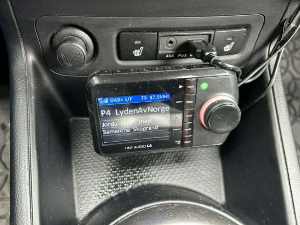 hyundai-i20-bensin-2013-big-22