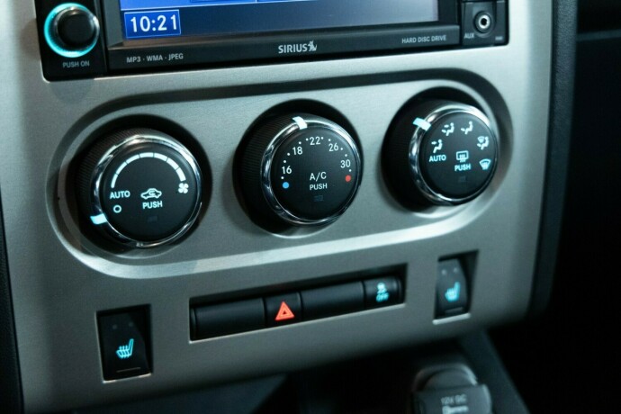 dodge-challenger-bensin-2011-big-20