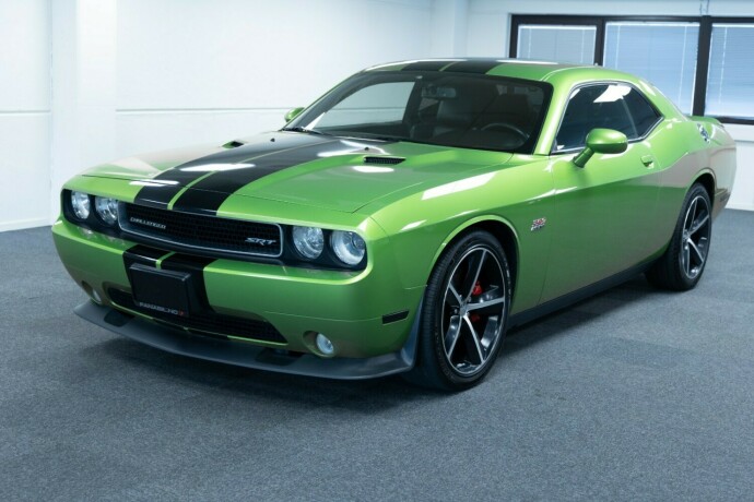 dodge-challenger-bensin-2011-big-0