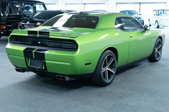 dodge-challenger-bensin-2011-big-2