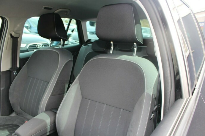 skoda-fabia-bensin-2019-big-5