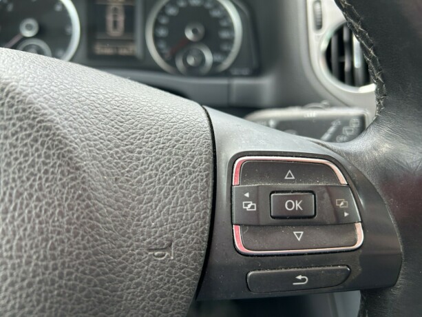 volkswagen-tiguan-diesel-2011-big-18