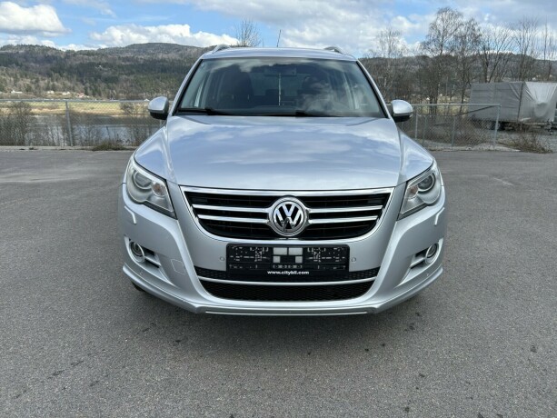 volkswagen-tiguan-diesel-2011-big-1