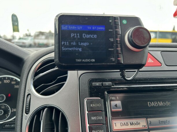 volkswagen-tiguan-diesel-2011-big-23