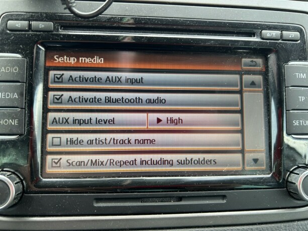 volkswagen-tiguan-diesel-2011-big-26